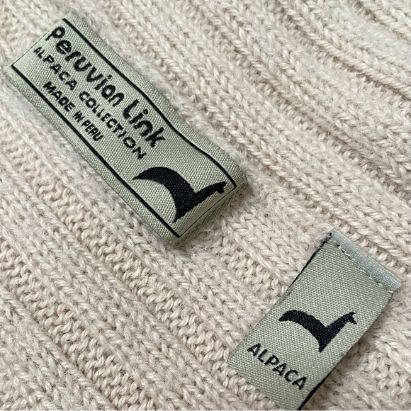 Peruvian Link Alpaca shawl cardigan - Picture 4 of 6